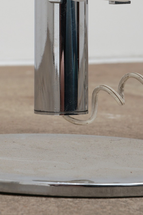 Image 1 of Italiaanse Design tafellamp gemaakt van chrome met glas,1960