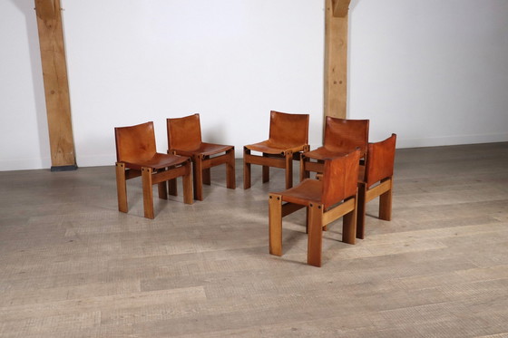 Image 1 of Set van 6 Monnik Eetkamerstoelen Door Afra en Tobia Scarpa Voor Molteni Italië 1974