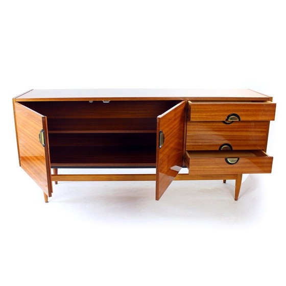 Image 1 of Vintage lang dressoir in mahonie en messing, Tsjecho-Slowakije 1970