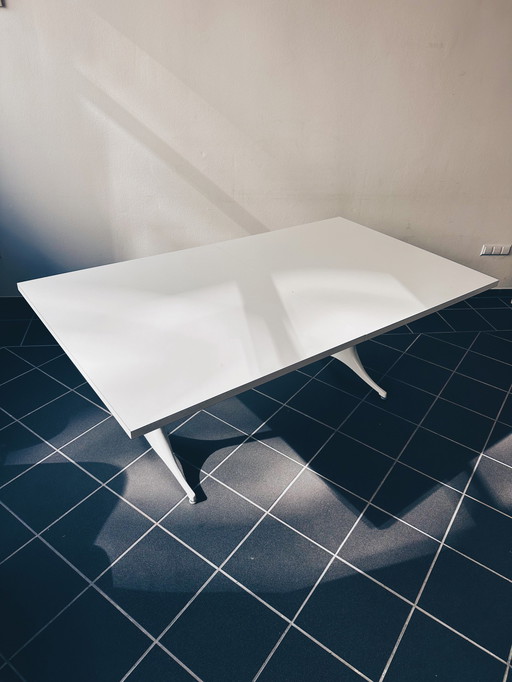 Sokkeltafel Xl Herman Miller George Nelson