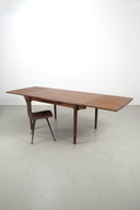 Vintage uittrek eettafel