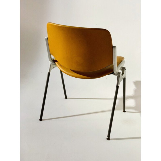 Image 1 of Vintage leren stoel van Giancarlo Pieretti