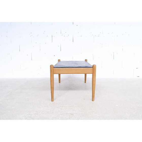 Image 1 of Scandinavische vintage salontafel van eikenhout en leisteen, 1960