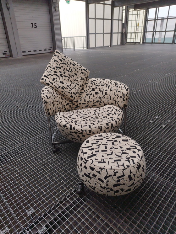 Image 1 of Cassina Girotonda Fauteuil Met Poef