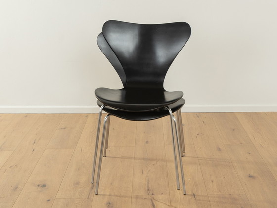 Image 1 of Eetkamerstoelen model 3107, Arne Jacobsen