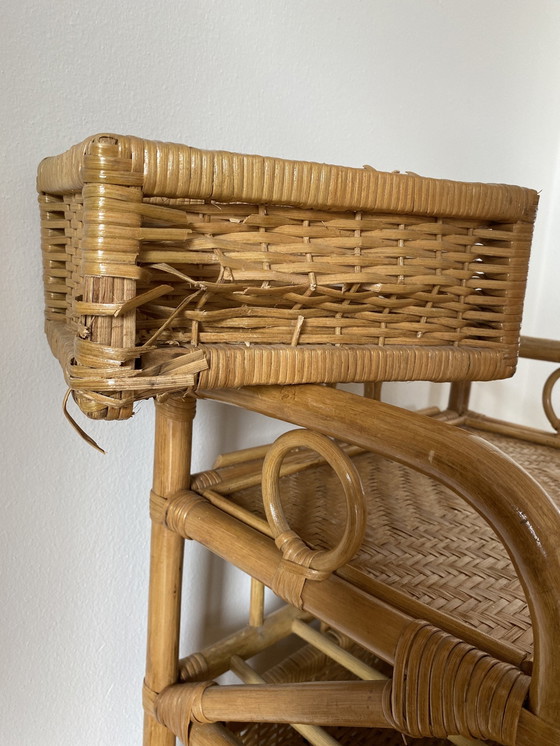 Image 1 of Vintage Rotan Ladenkastje