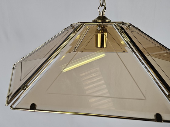 Image 1 of Zeshoekige hanglamp in messing en rookglas