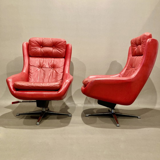 Image 1 of Paar design leren fauteuils 1950.