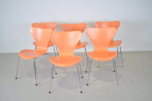 6x Fritz Hansen stoelen