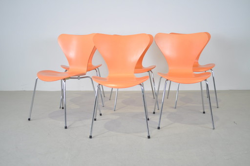 6x Fritz Hansen stoelen