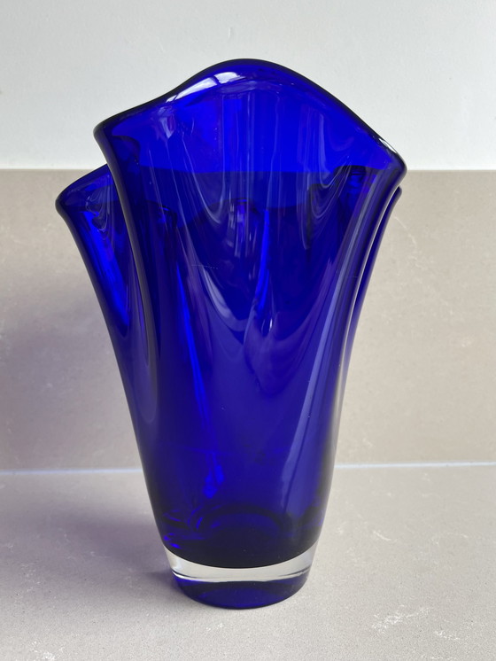 Image 1 of Vintage servetvaas vaas blauw