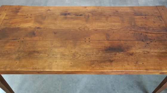 Image 1 of Eettafel met 2 lades 