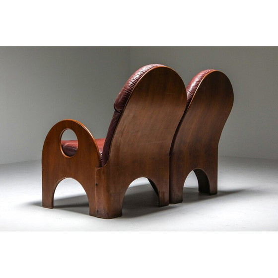 Image 1 of Vintage Gae Aulenti 'Arcata' Love Seat in walnoot en bordeauxrood leer 1968