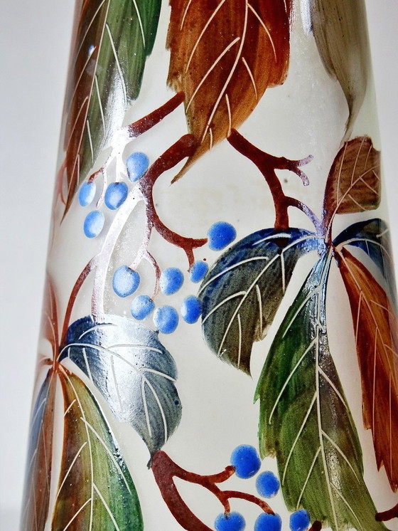 Image 1 of Art Nouveau Vaas Wijnstok Maagd Leune Geëmailleerd Glas 1861-1930