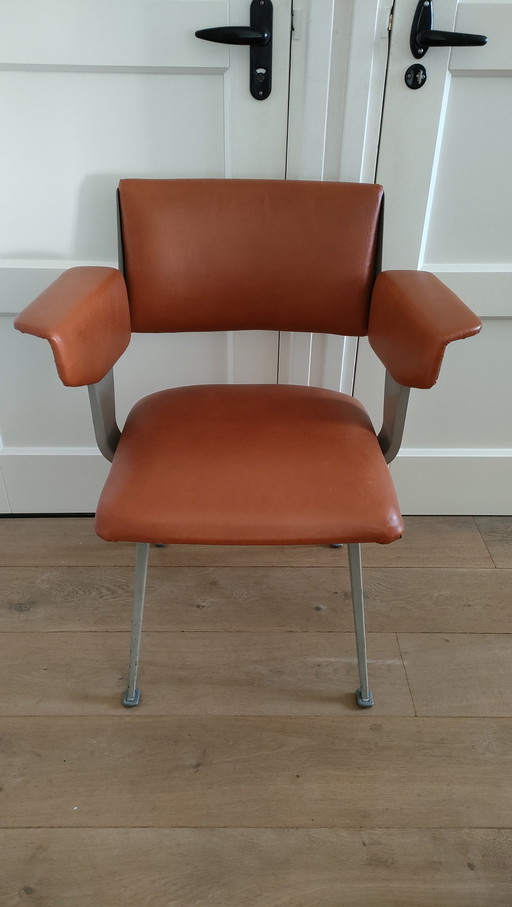 1X Resort Stoel Friso Kramer Ahrend De Cirkel Vintage Design