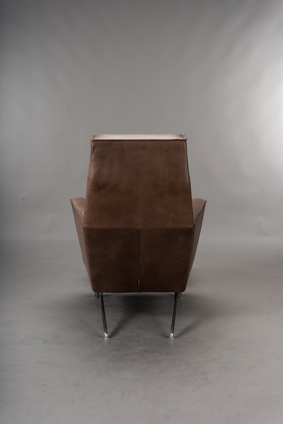 Image 1 of Design on Stock Solo chair met ottoman