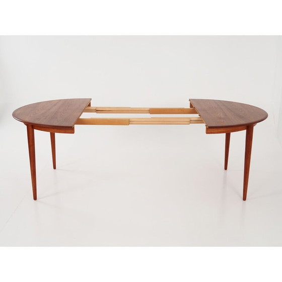 Image 1 of Vintage opvouwbare ronde tafel van teakhout, 1970