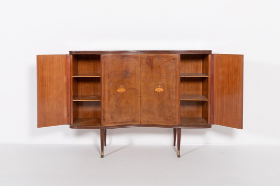 Image 1 of Sculpturaal Italiaans Mid Century highboard/kabinet uit 1950