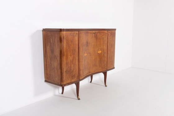 Image 1 of Sculpturaal Italiaans Mid Century highboard/kabinet uit 1950