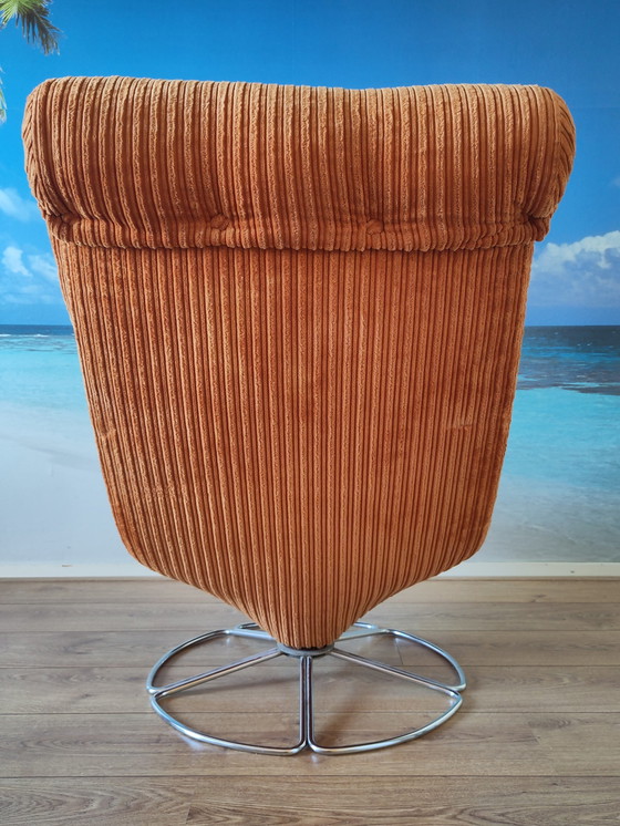 Image 1 of Fauteuil oranje ribfluweel