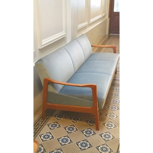 Vintage daybed in teakhout en blauw fluweel