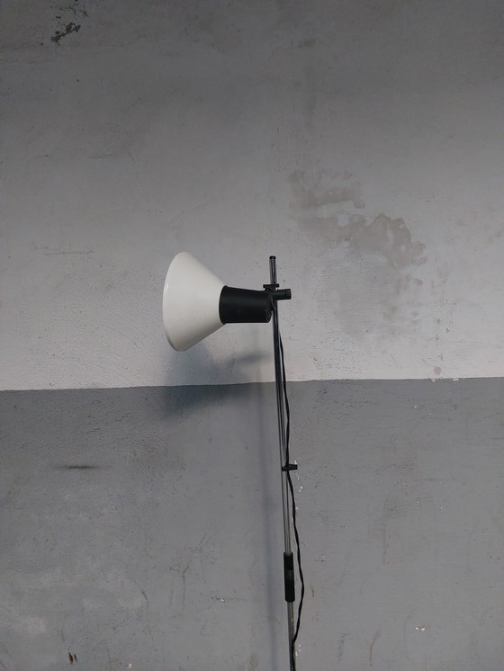 Image 1 of Vintage mid-century stalamp