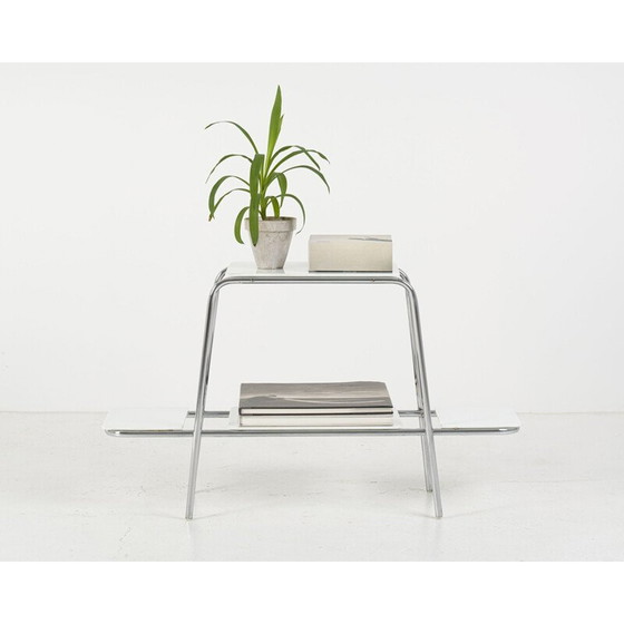Image 1 of Vintage Bauhaus chromen bijzettafel bloemstandaard met wit opaxiet glas 1930
