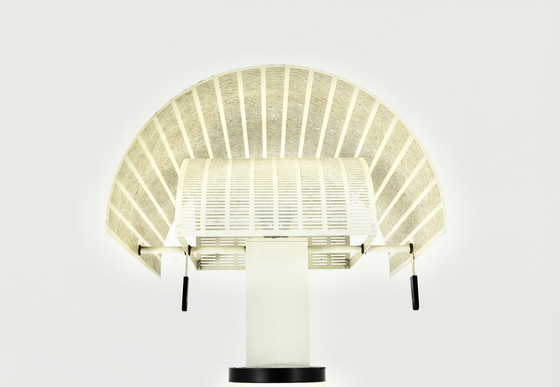 Image 1 of Vloerlamp Shogun van Mario Botta voor Artemide, jaren 1980