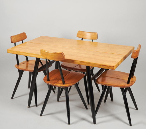 "Ilmari Tapiovaara 'Pirkka' Eetset - Tafel en vier stoelen, Finland, 1970S"