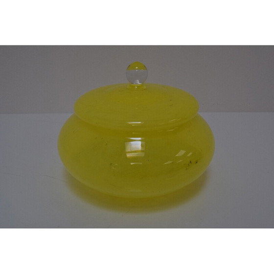 Image 1 of Glazen pot uit Mid Century van Novy Bor, Tsjecho-Slowakije 1960