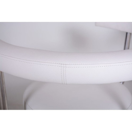 Image 1 of Paar vintage witte draaibare leren en stalen fauteuils, jaren 1940