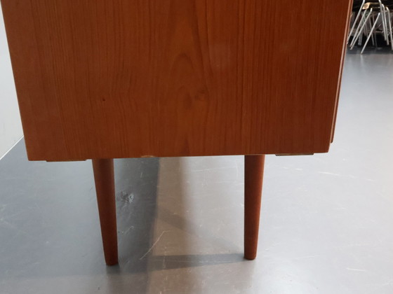 Image 1 of Teak Deens Wandmeubel Schuifdeuren 