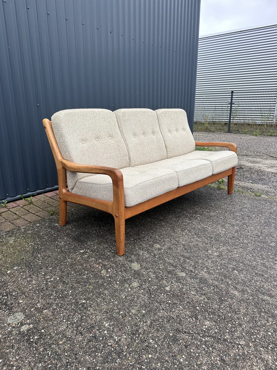 Image 1 of Vintage 3 zits bank teak 