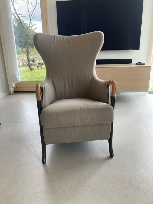 Giorgetti Progetti Wing chair