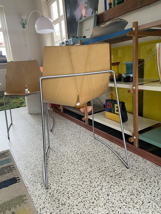 Image 1 of Twee Finse Design Stoelen Van Teemu Jårvi In Berkenfineer Uit 2000