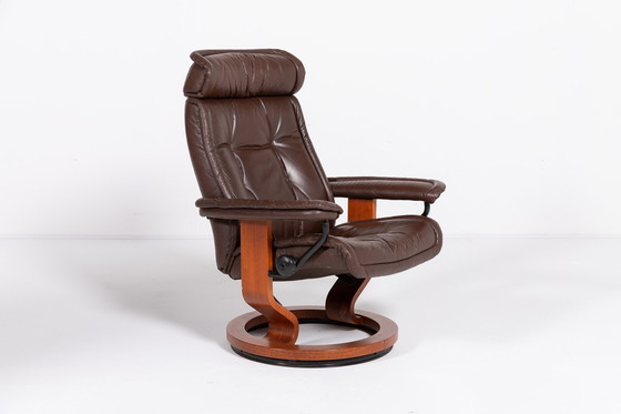 Image 1 of Scandinavische design loungestoel 'Stressless' van Ekornes