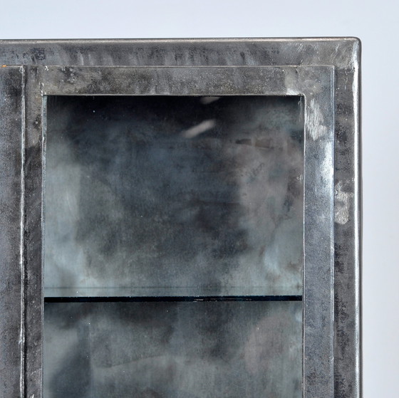 Image 1 of Vintage Glas en IJzer medische kast, jaren 50