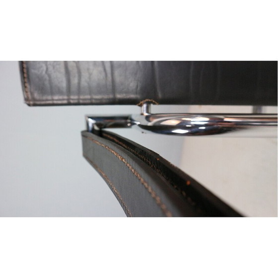 Image 1 of Vintage model LC1 fauteuil in chroomstaal en zwart leer voor Cassina, Italië 1970