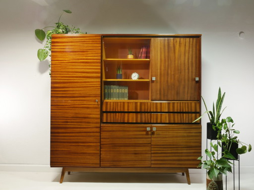 Vintage highboard met barvak, woonkamerkast, jaren 60, Tsjechië