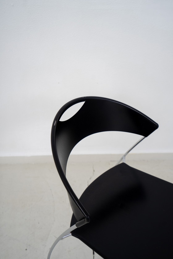 Image 1 of 4 stapelbare stoelen Baleri