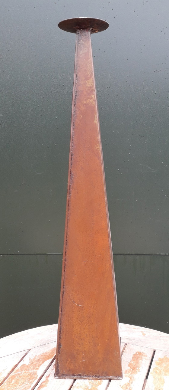 Image 1 of Plaatmetalen kandelaar 77 cm hoog