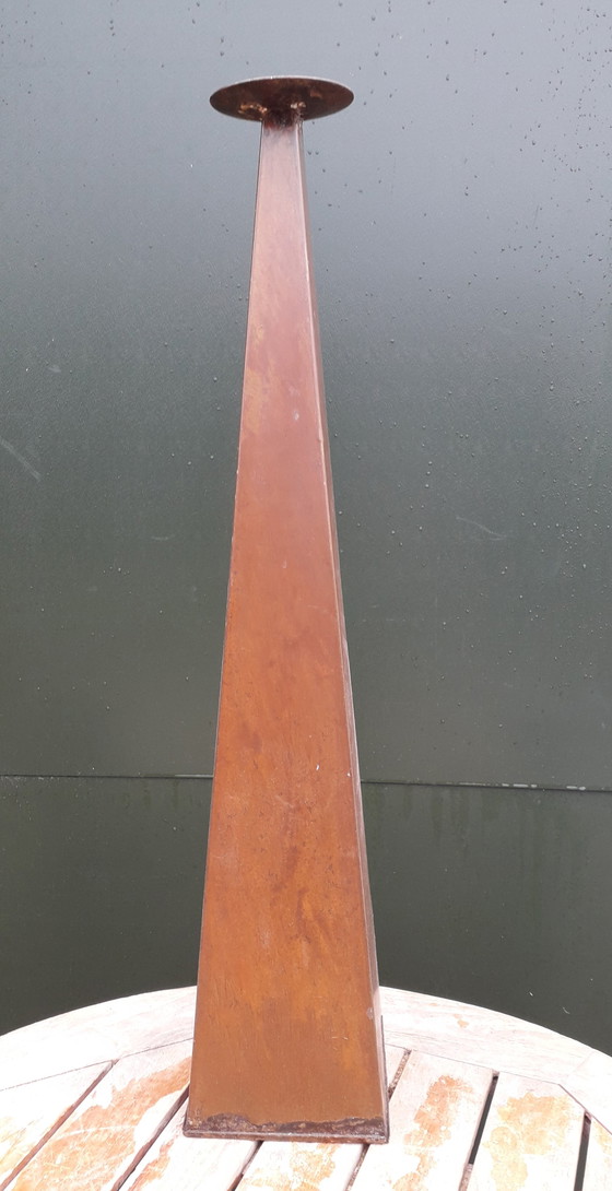 Image 1 of Plaatmetalen kandelaar 77 cm hoog