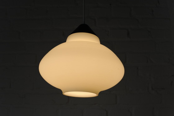 Image 1 of Vintage Melkglazen Hanglamp