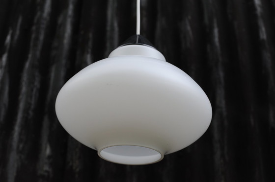 Image 1 of Vintage Melkglazen Hanglamp