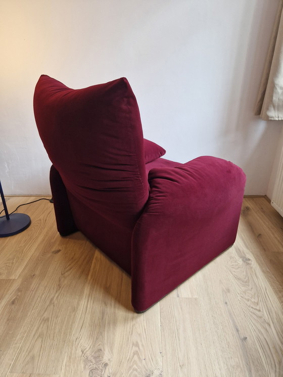 Image 1 of Cassina Maralunga Fauteuil Nieuwe Bekleding Van De Ploeg