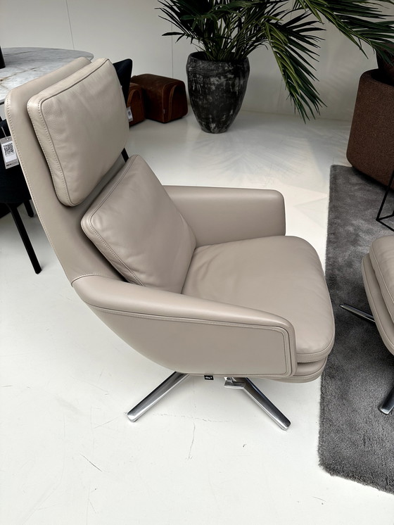 Image 1 of Vitra Grand Relax + Poef (Vitra Ottoman)