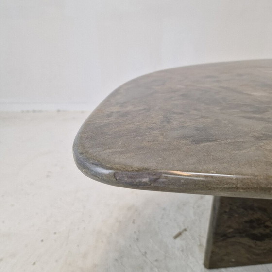 Image 1 of Vintage granieten salontafel, Italië 1980