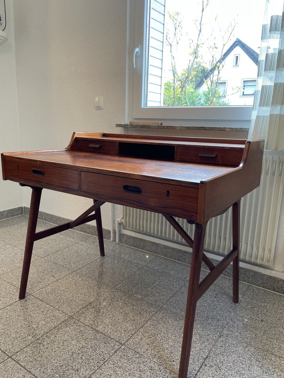 Image 1 of Teakhouten bureau van Arne Wahl Iversen, model 64