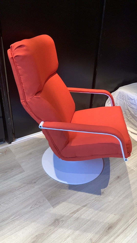 Image 1 of Artifort fauteuil F 156