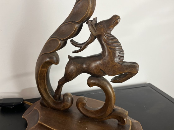 Image 1 of Vintage Houten Lamp Met Sierlijk Houtsnijwerk Hert